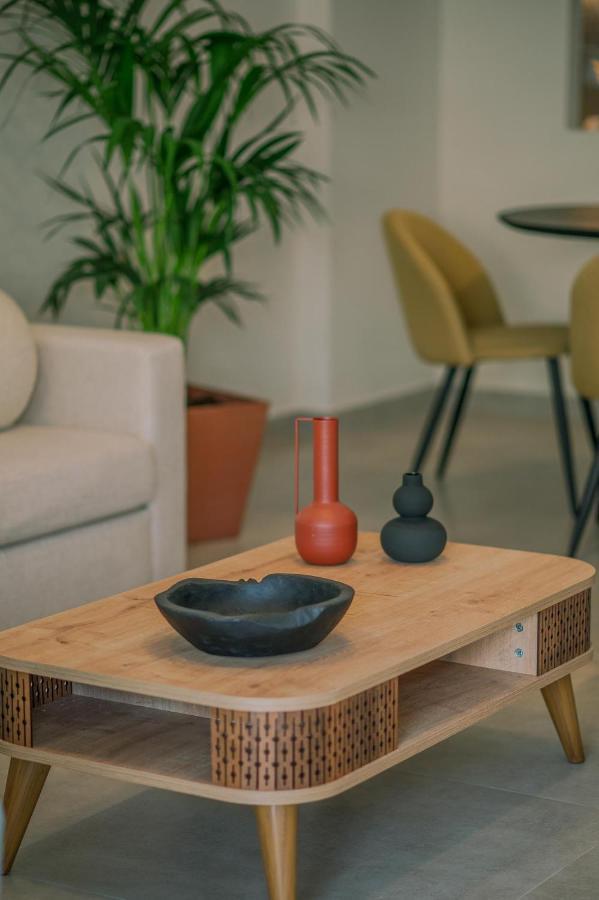 Hama Luxury Seaside Apartments Corinth Екстериор снимка