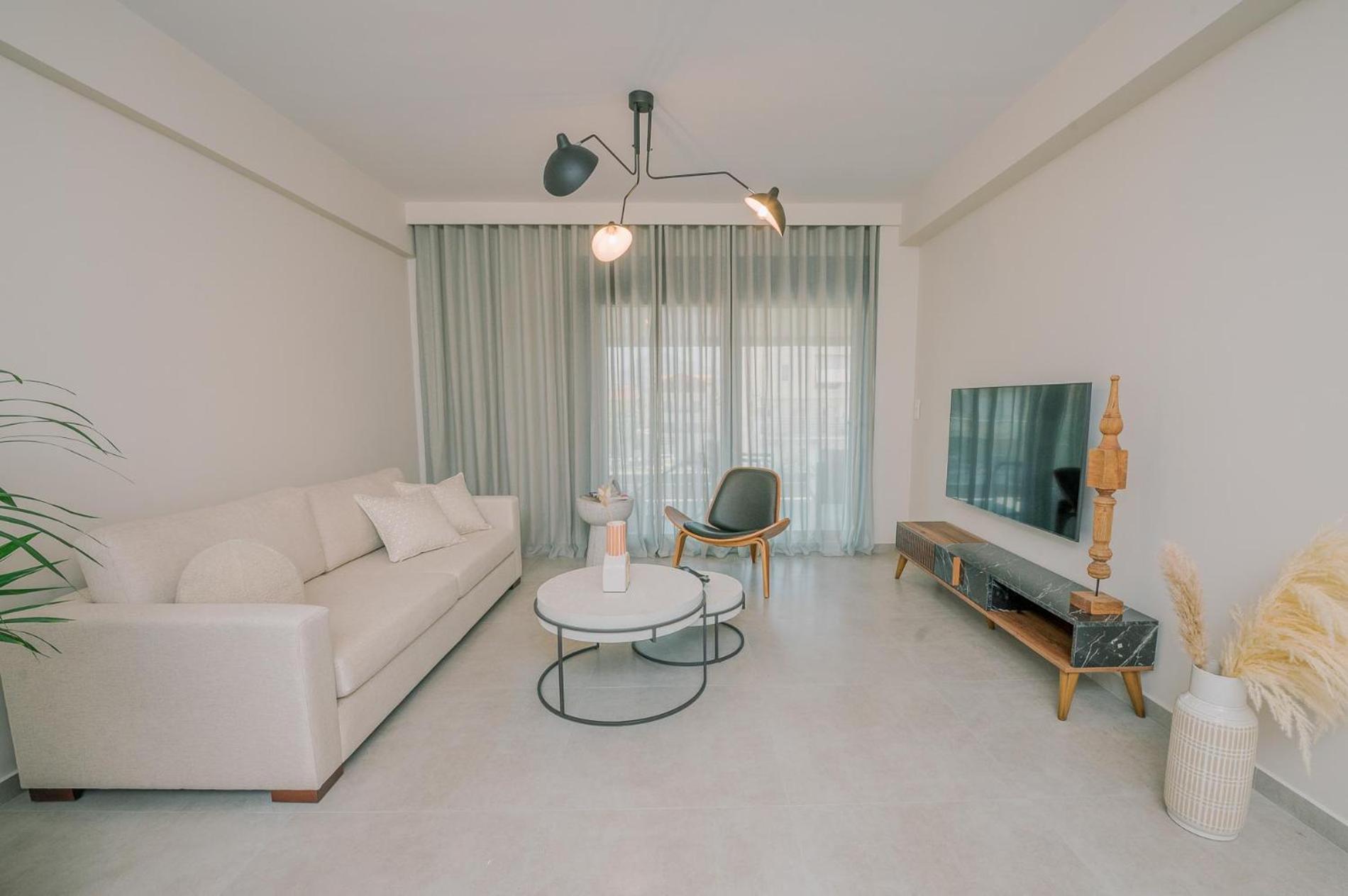 Hama Luxury Seaside Apartments Corinth Екстериор снимка